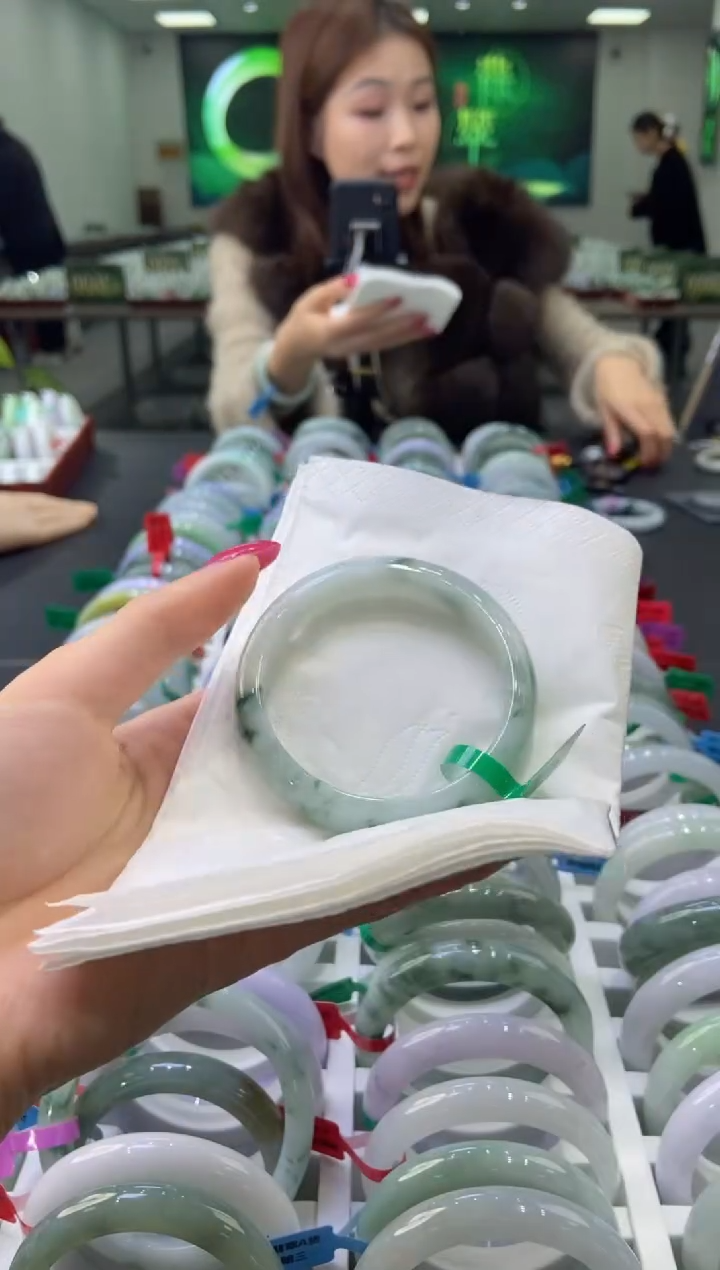 未镶嵌手镯翡翠0058969