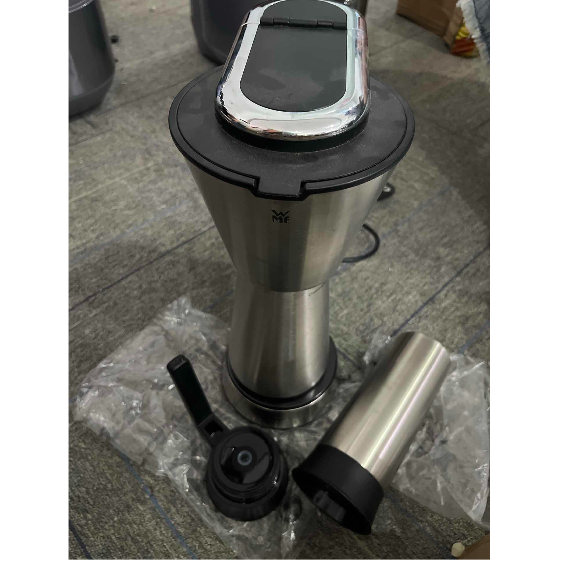 9新  【二手】WMF武汉仓咖啡机轻微划痕功能完好