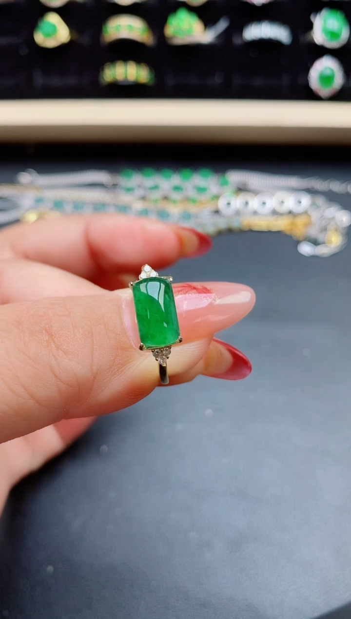 【闪购商品】翡翠戒指银S925镶嵌32132