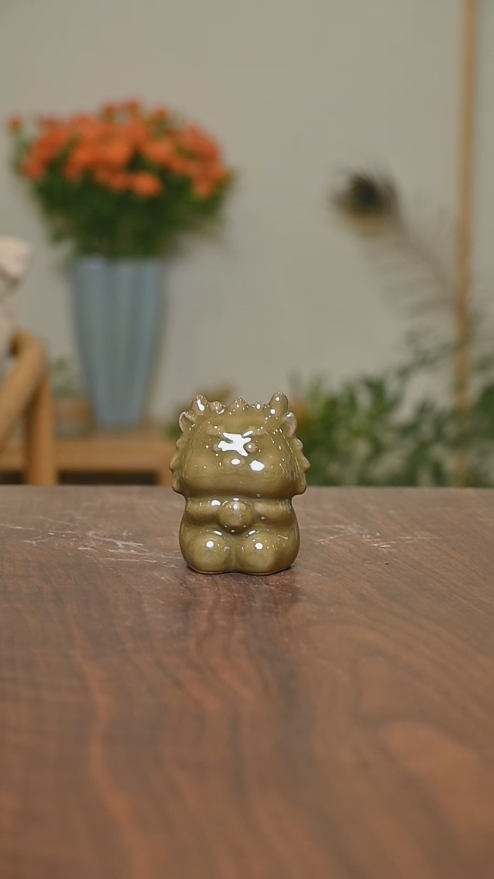 其他微瑕矿石釉小龙