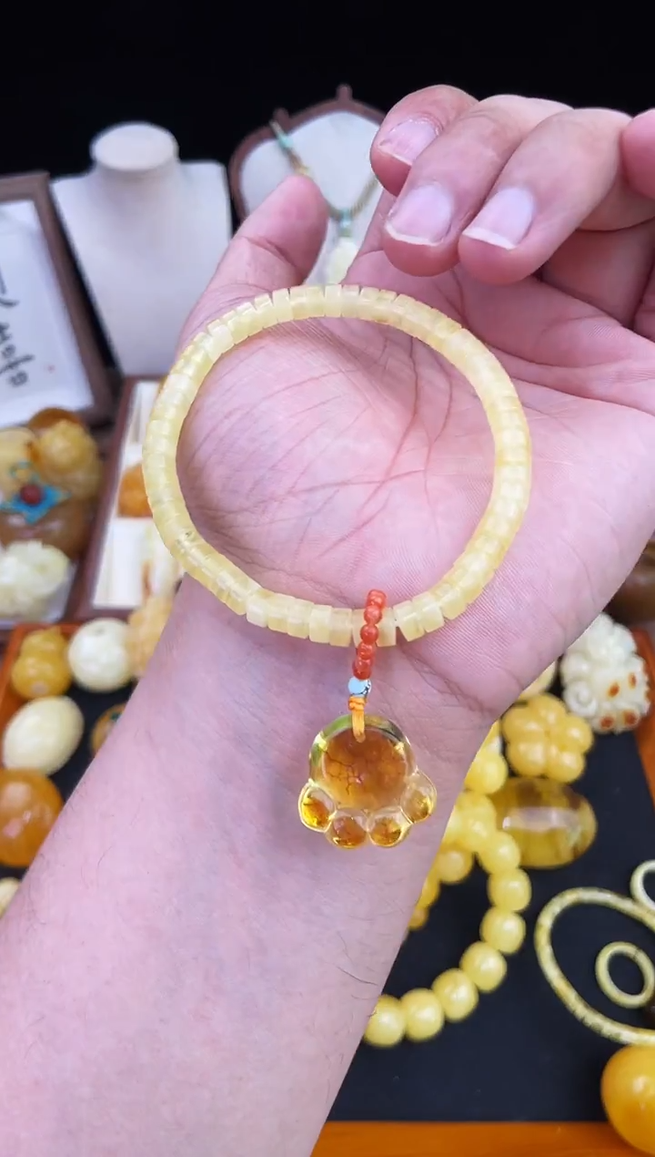 琥珀未镶嵌珠宝奇石柒月