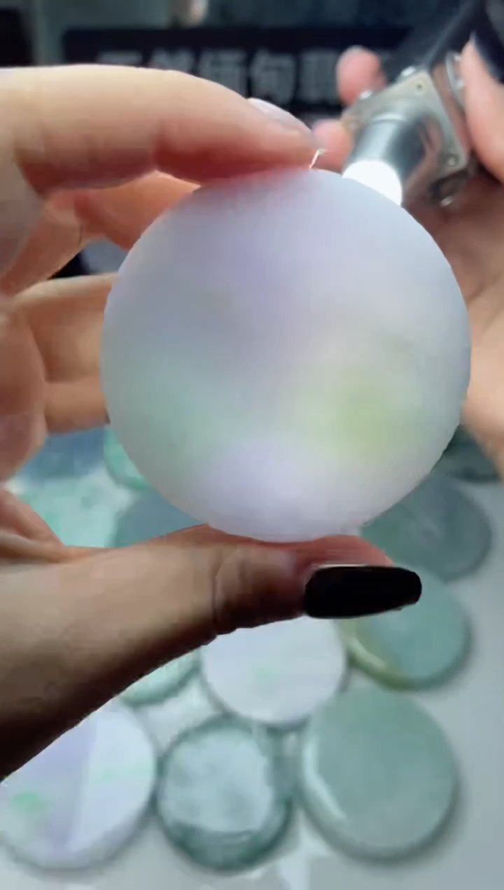 【闪购商品】翡翠颈饰未镶嵌3941....