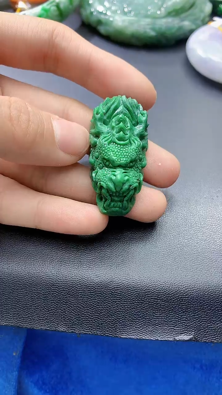 颈饰未镶嵌翡翠天然缅甸a货翡翠