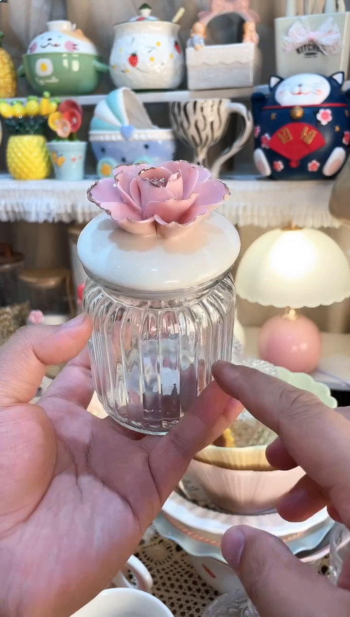 【闪购商品】瓷片花茶罐 质量好发货快放心拍