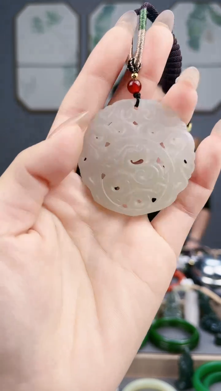 【闪购商品】和田玉颈饰未镶嵌AA多样性发货 拍一发一