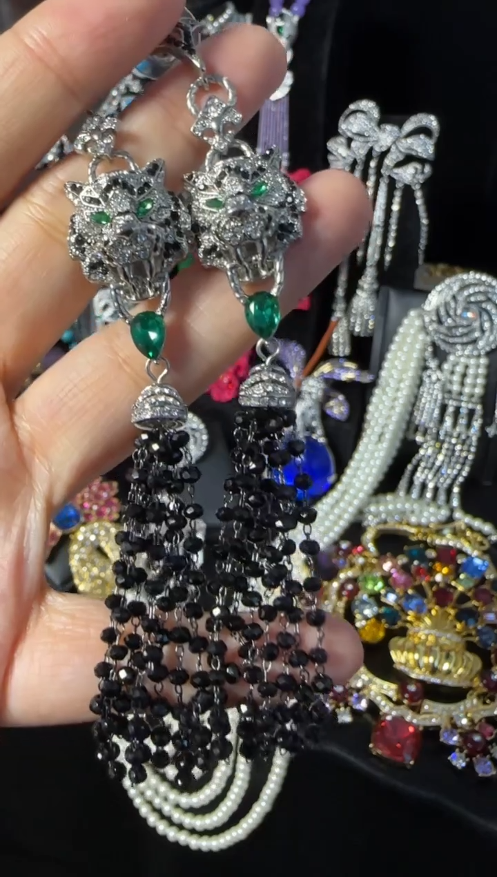 无铜合金好看的流苏豹子 