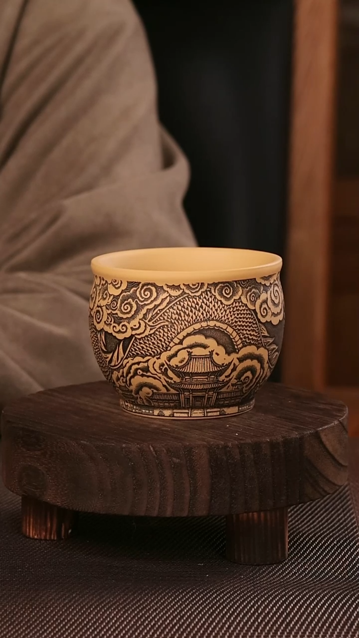 茶杯紫砂紫砂刻绘主人杯龙行天下