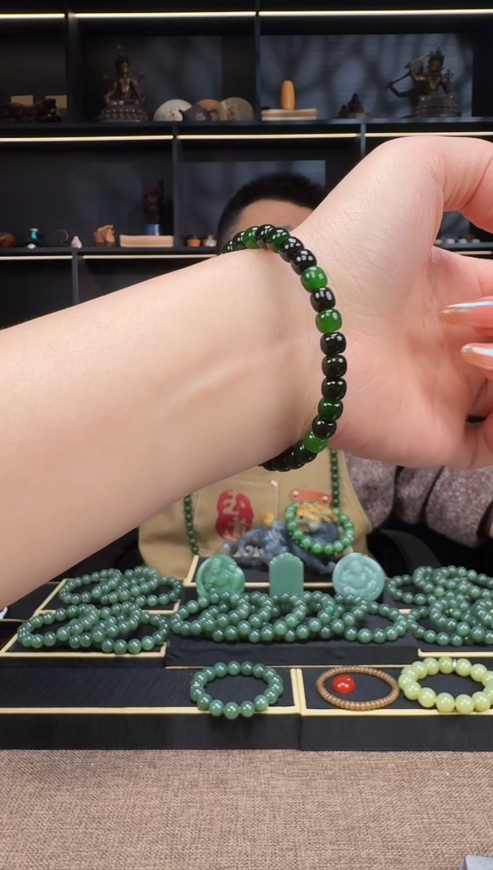 【闪购商品】和田玉1未镶嵌6.5mm碧玉老型手串