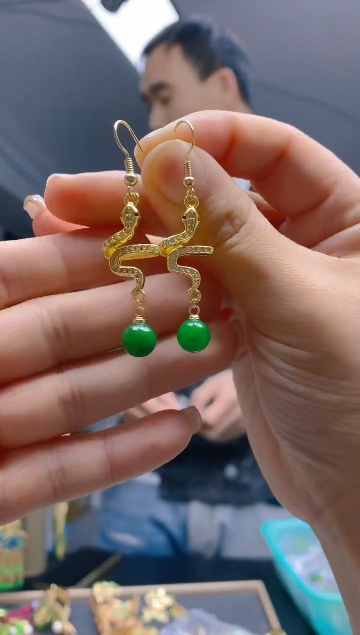 【闪购商品】翡翠耳饰合金0237翡翠耳钩