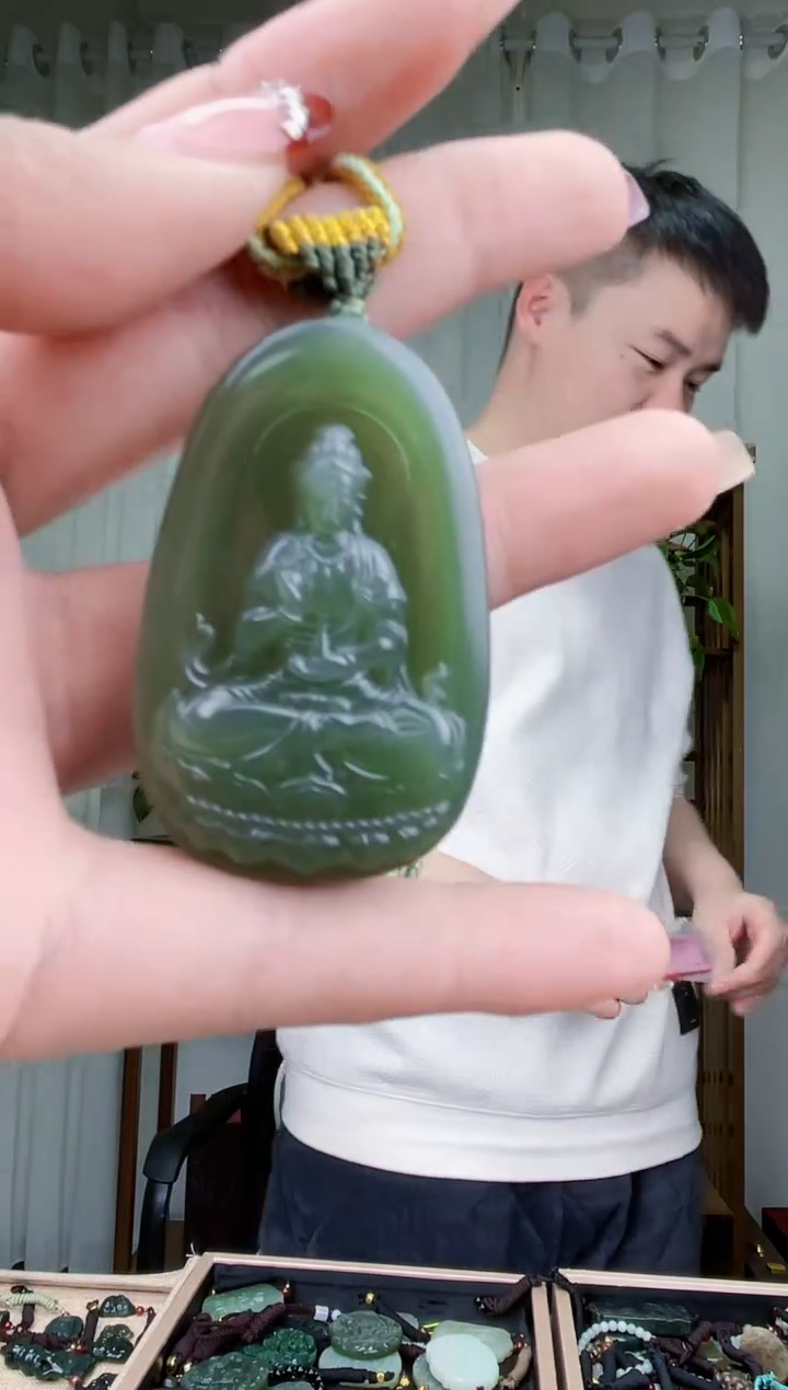 【闪购商品】和田玉挂件未镶嵌拍一发一，多样性发货