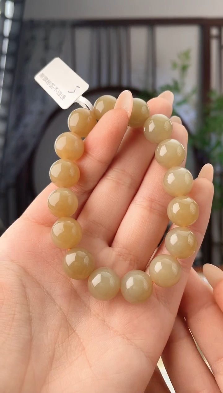 未镶嵌手串和田玉手串 多样性发其一