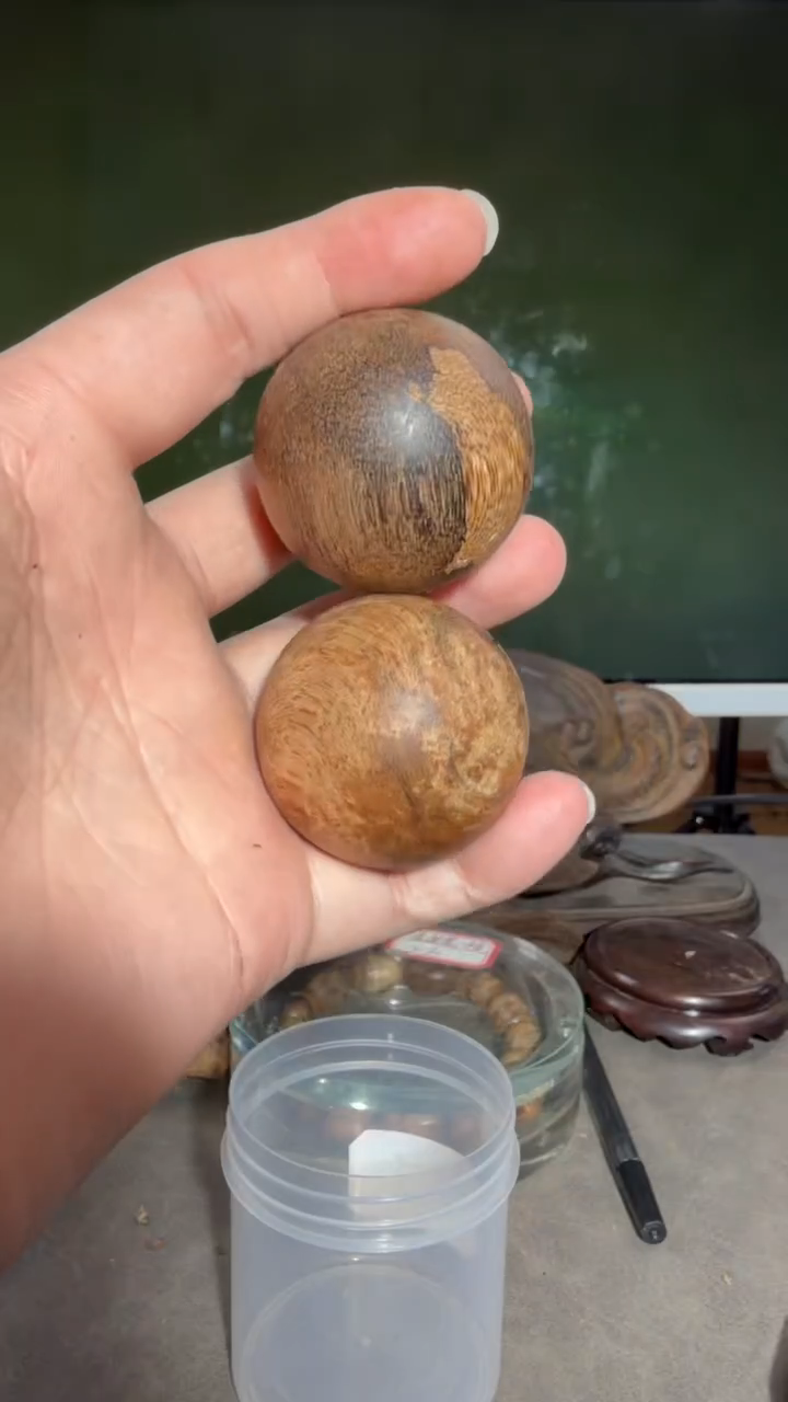 沉香手把件多样性发一