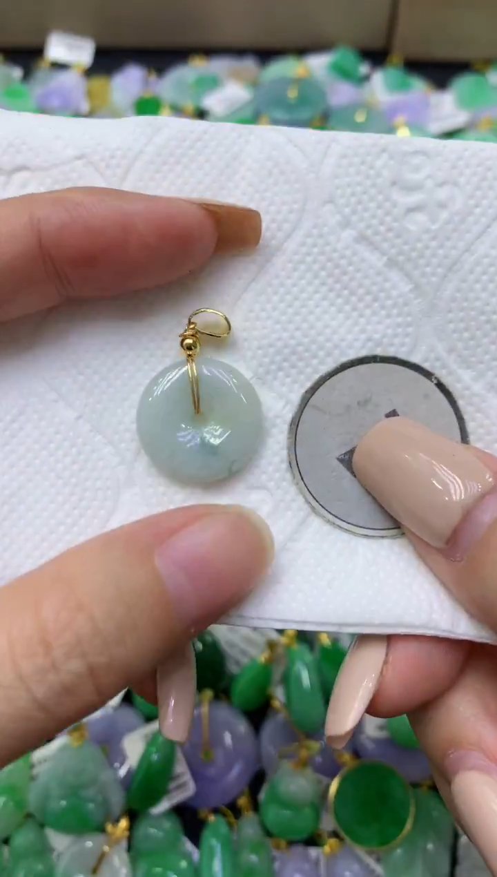 颈饰未镶嵌翡翠天然缅甸翡翠A货