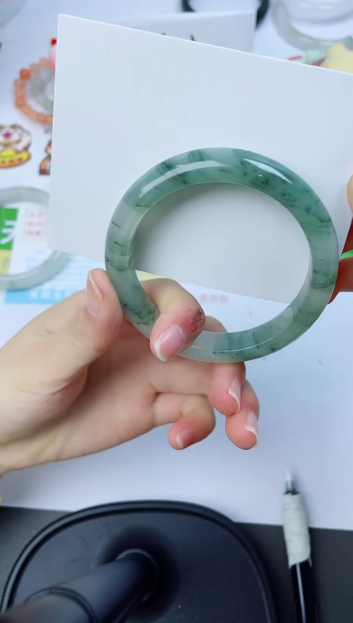 【闪购商品】石英质玉未镶嵌手镯91-56.5