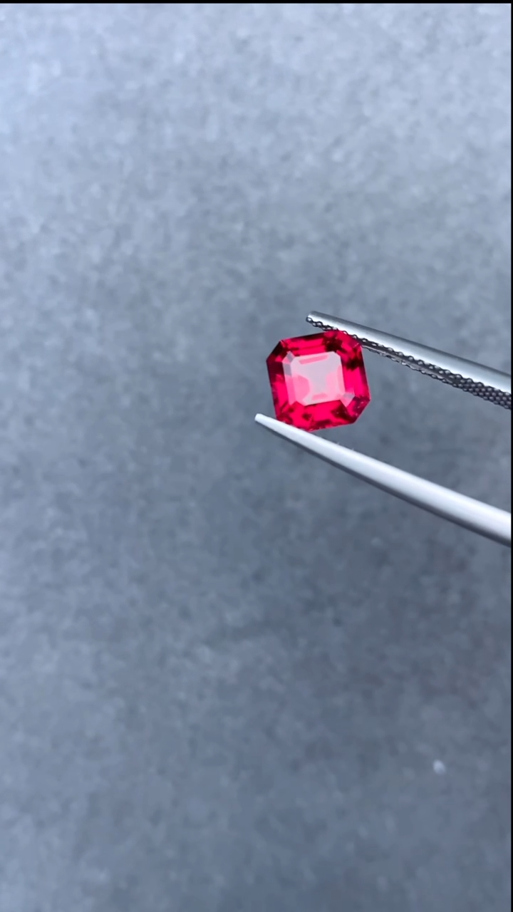 【闪购商品】碧玺裸石未镶嵌1.95克拉