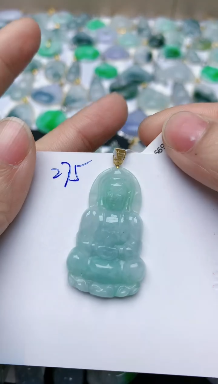 【闪购商品】翡翠颈饰18K金镶嵌天然翡翠A货    275