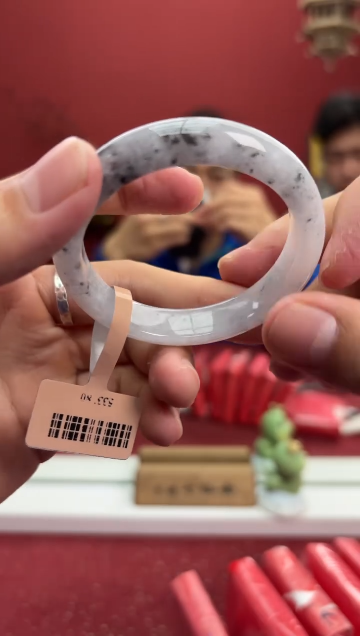 【闪购商品】翡翠手镯未镶嵌5手镯