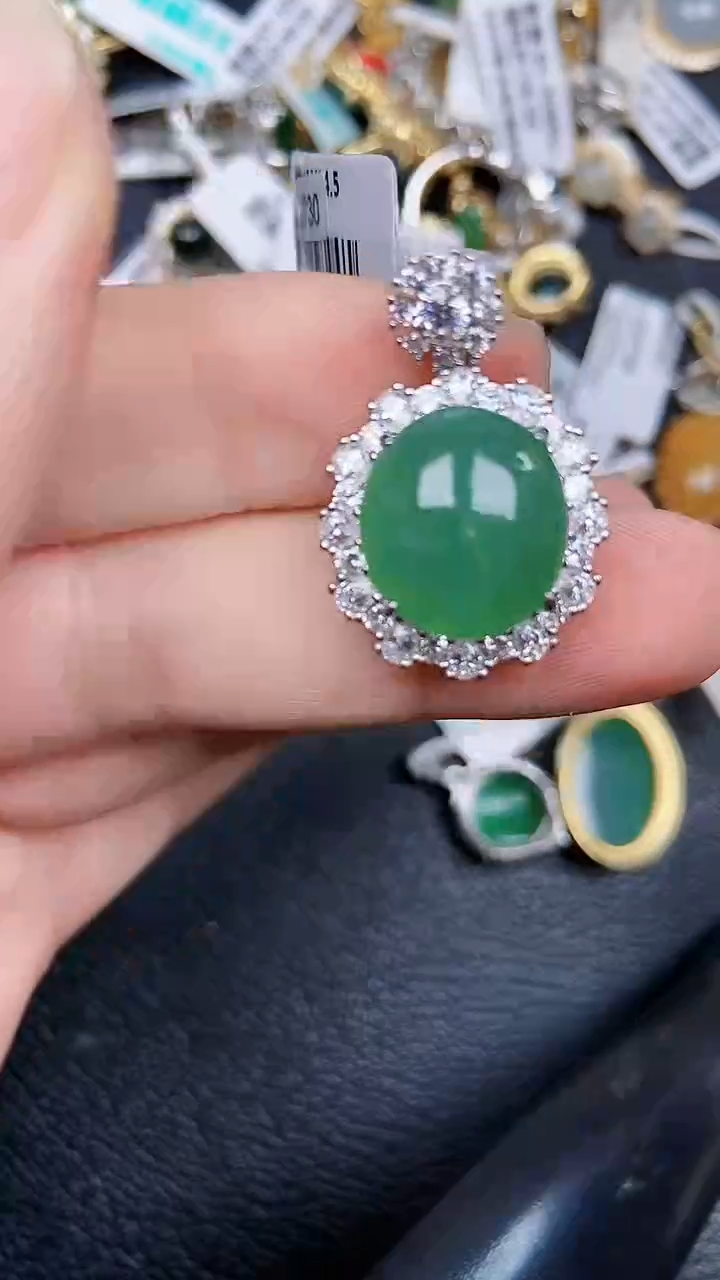 颈饰银S925镶嵌翡翠0128