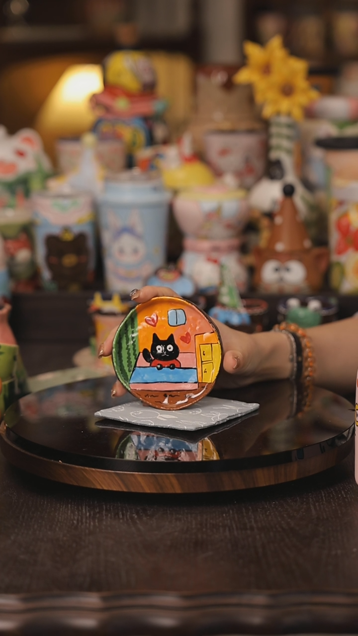 景德镇釉下彩绘设计师款式陶瓷