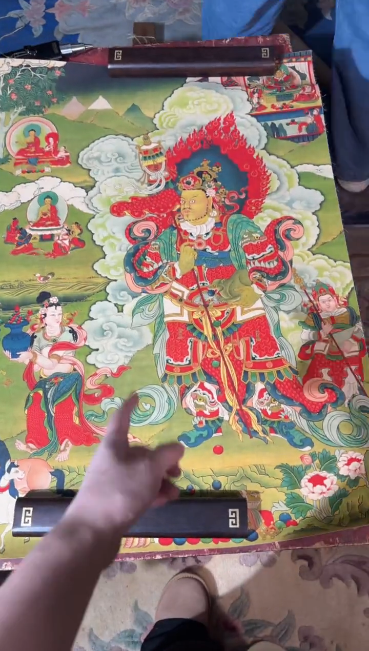 卷轴画龙妹的唐卡tk16