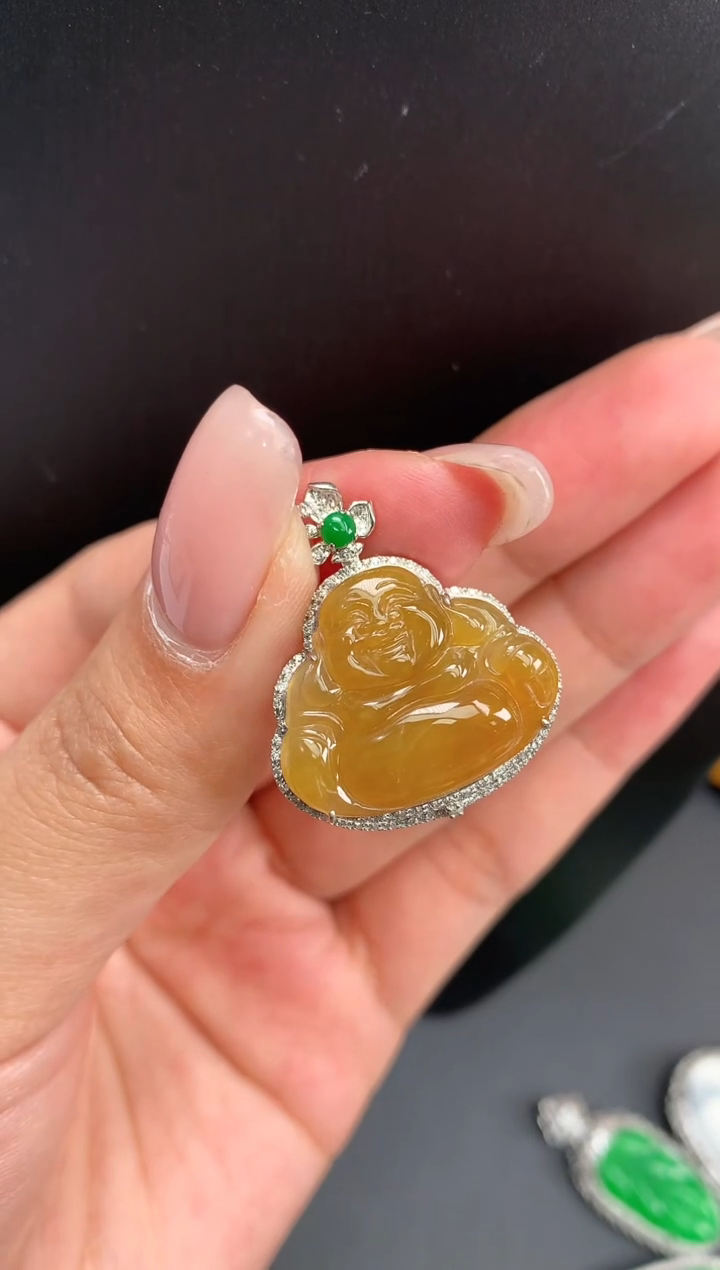 【闪购商品】翡翠颈饰18K金镶嵌1598黄翡佛公吊坠