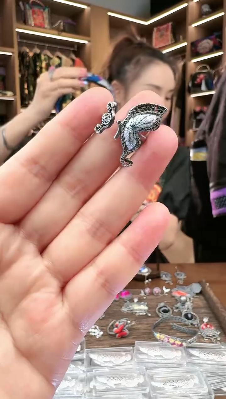 【闪购商品】织绣364黔东南苗族刺绣