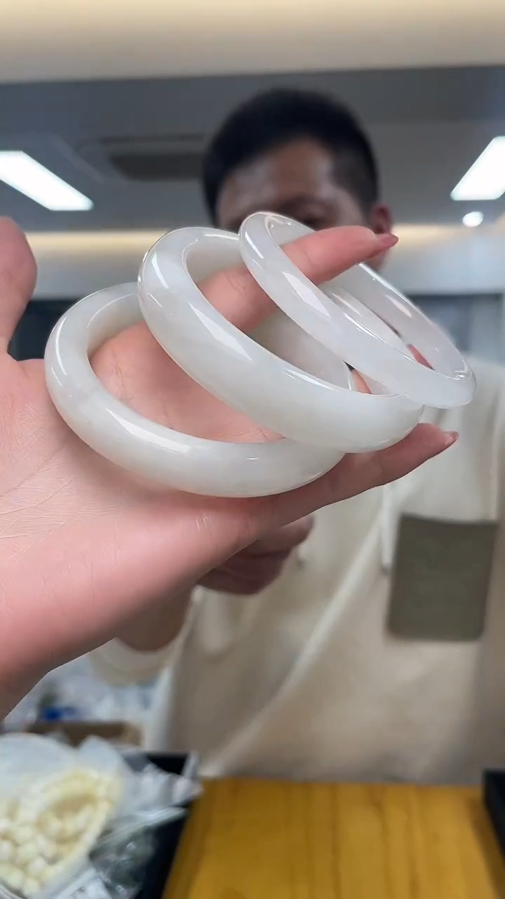 未镶嵌手镯和田玉（多样性发一件）