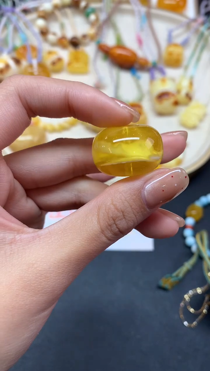 【闪购商品】蜜蜡裸石未镶嵌吊坠A179|1680