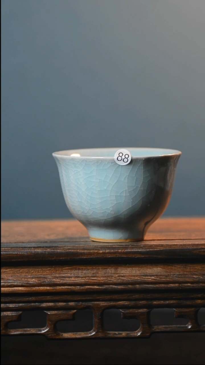 88号品茶杯一个清凉寺汝瓷
