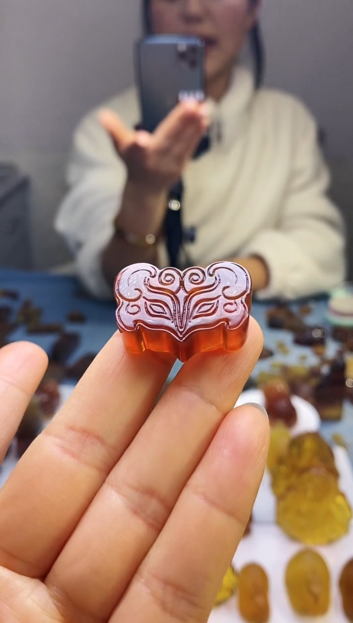 【闪购商品】琥珀颈饰未镶嵌HP97-20（瑞兽·兽面）