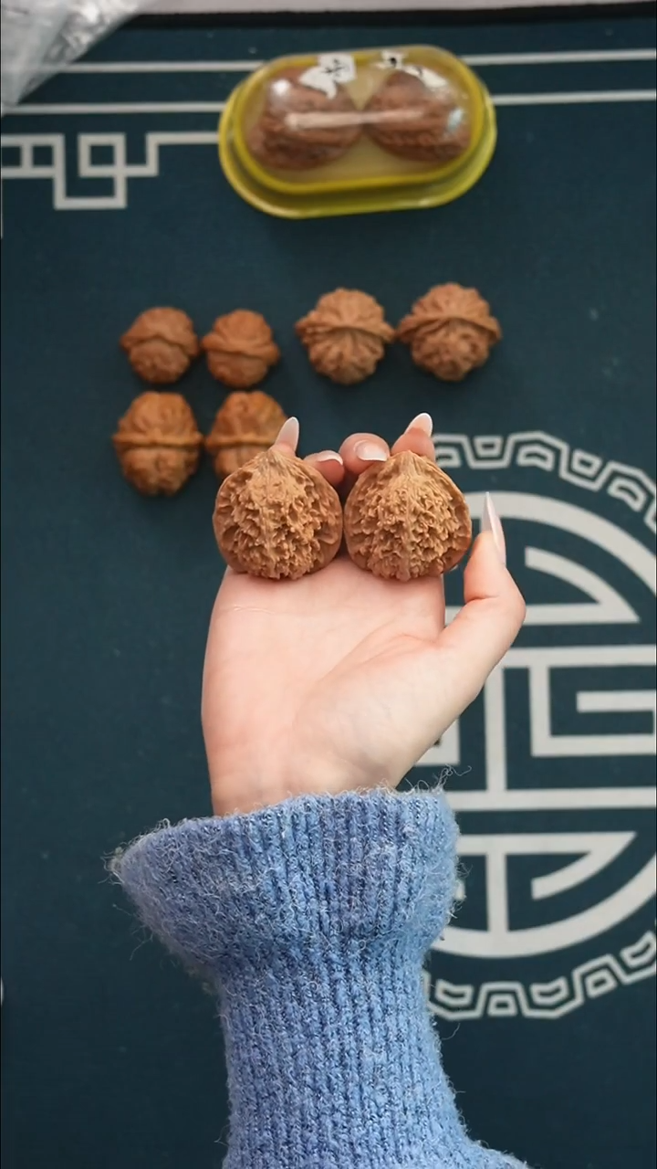 吊坠文玩核桃满天星42全