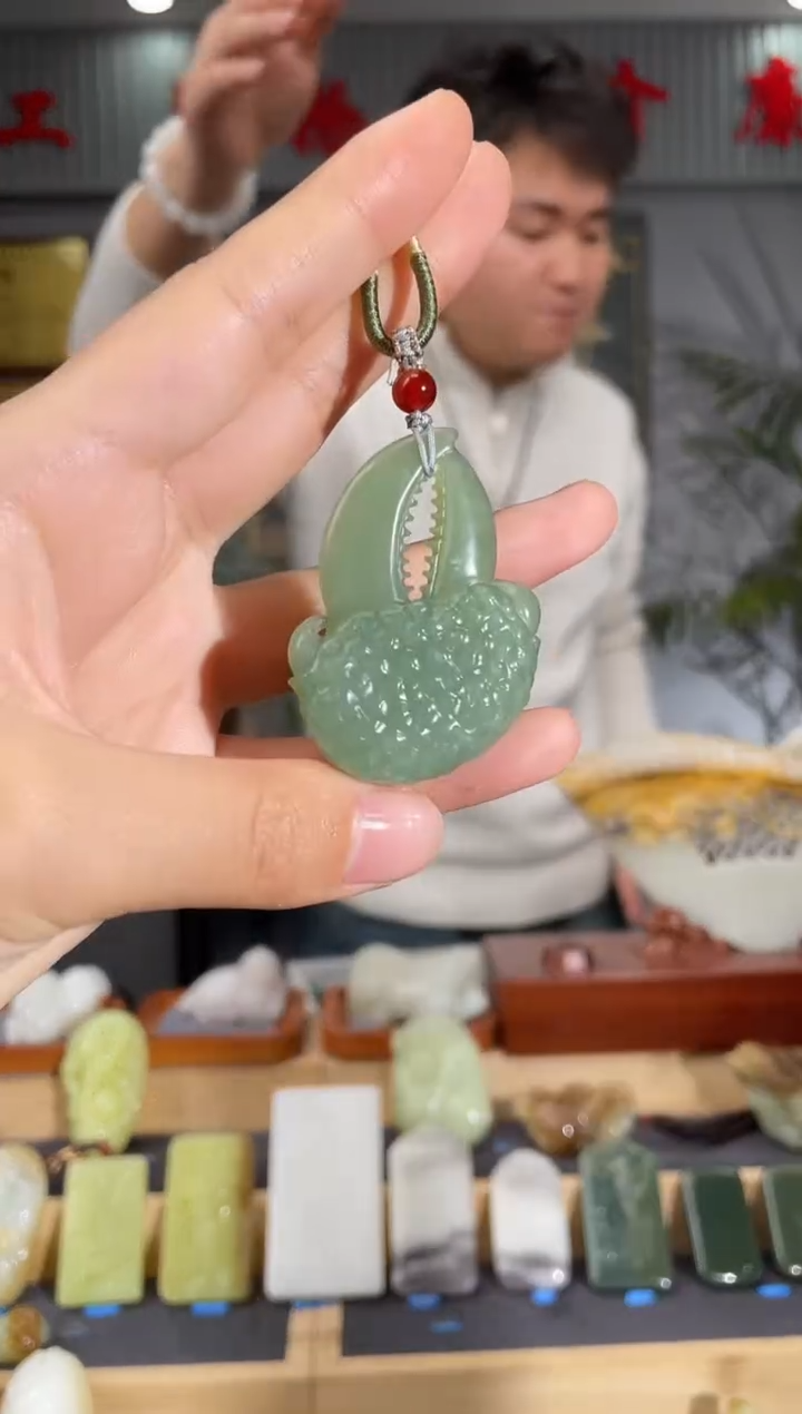 【闪购商品】和田玉颈饰未镶嵌拍一发一 多样性发货