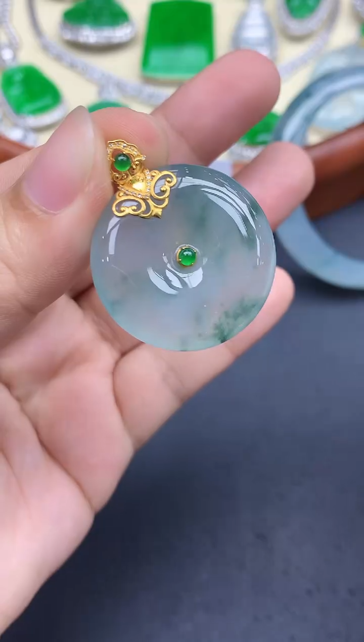 颈饰18K金镶嵌翡翠318-中国好珍宝