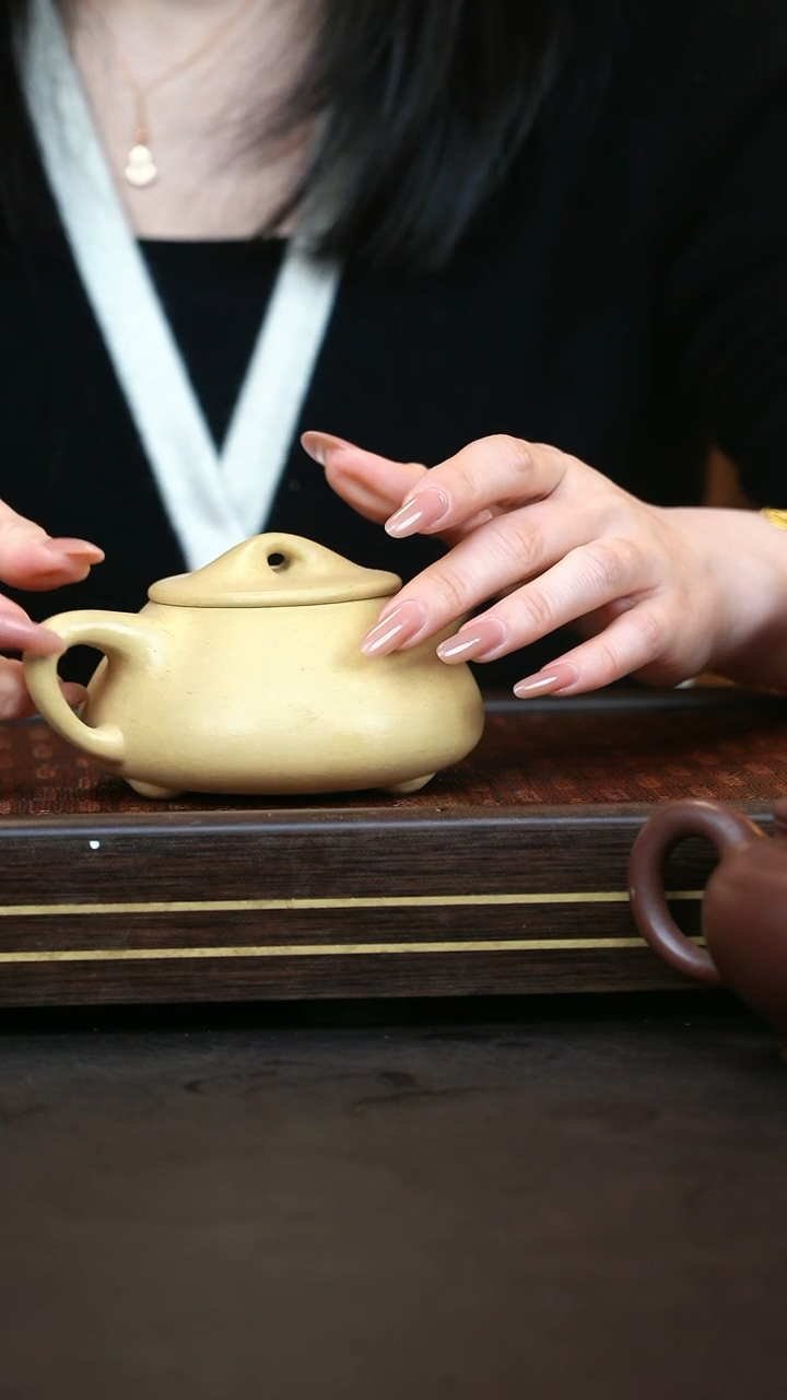 【闪购商品】紫砂茶壶lhb 本绿 景舟石瓢