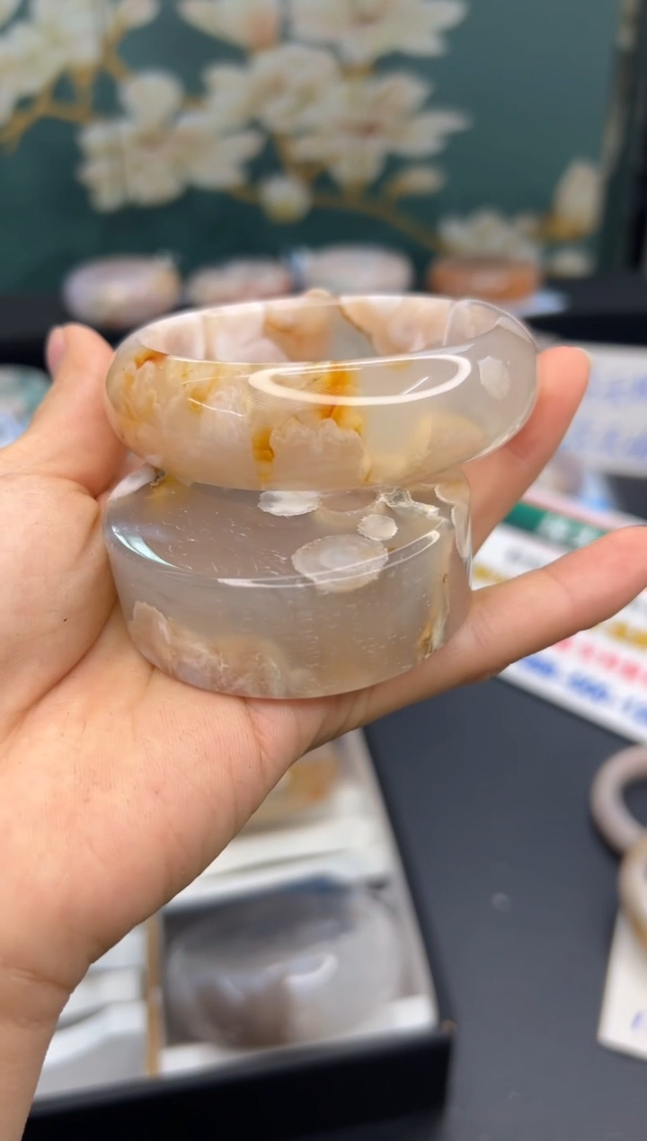 【闪购商品】石英质玉手镯未镶嵌A383(60圈赠送镯心)