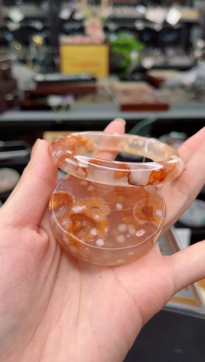 【闪购商品】石英质玉手镯未镶嵌55圈口（赠品镯心）677042