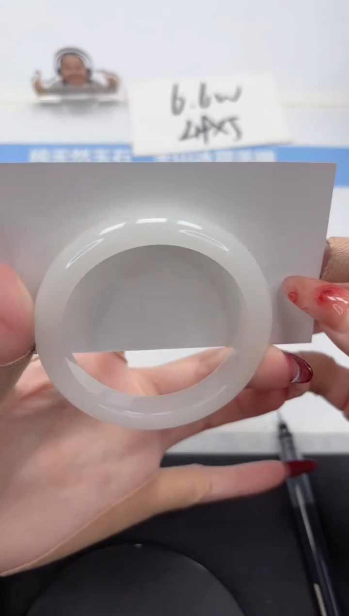 【闪购商品】石英质玉手镯未镶嵌A397-56.6