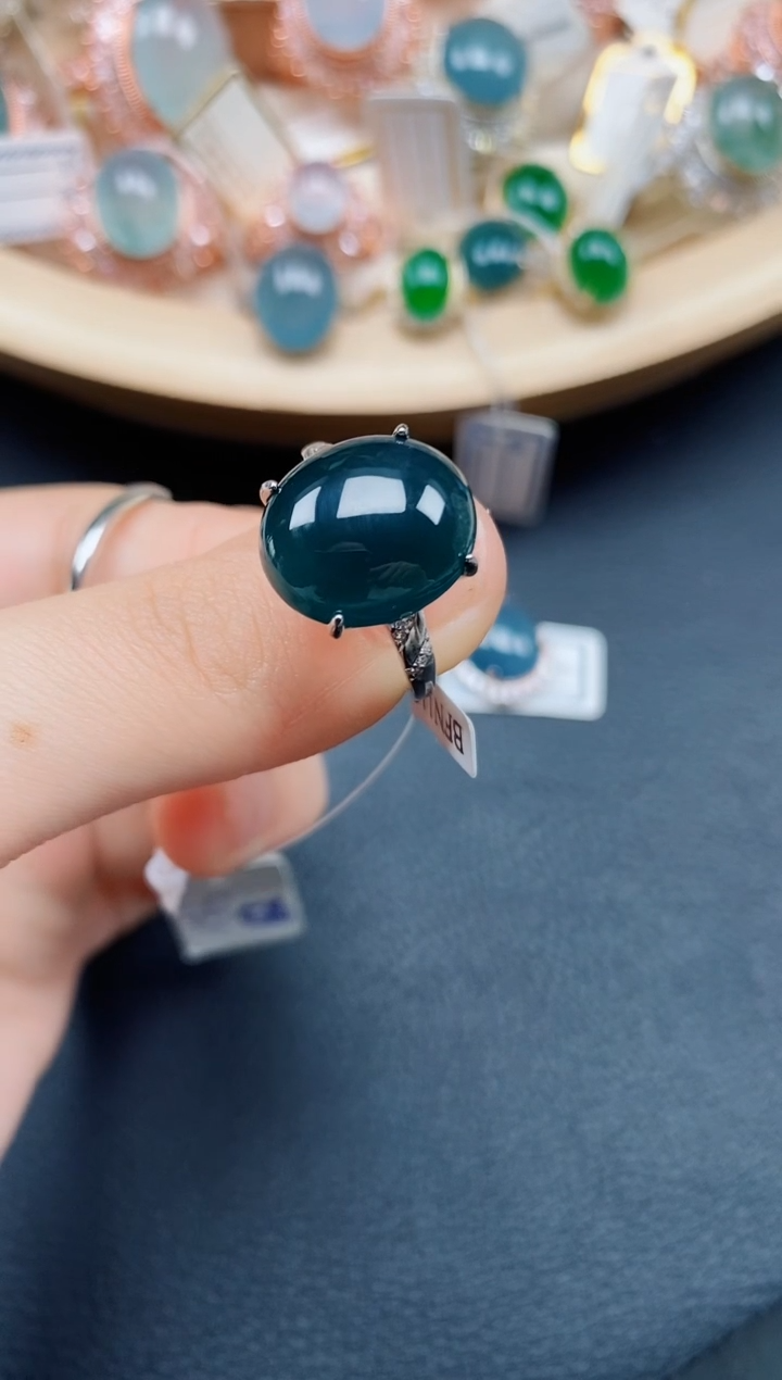 【闪购商品】翡翠戒指银S925镶嵌翡翠