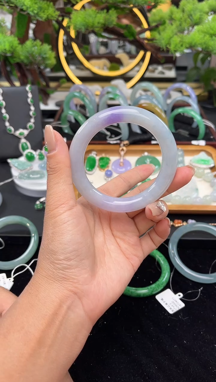 未镶嵌手镯翡翠手镯