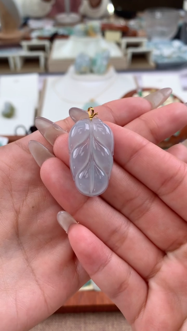 【闪购商品】翡翠颈饰18K金镶嵌天然A货翡翠挂件