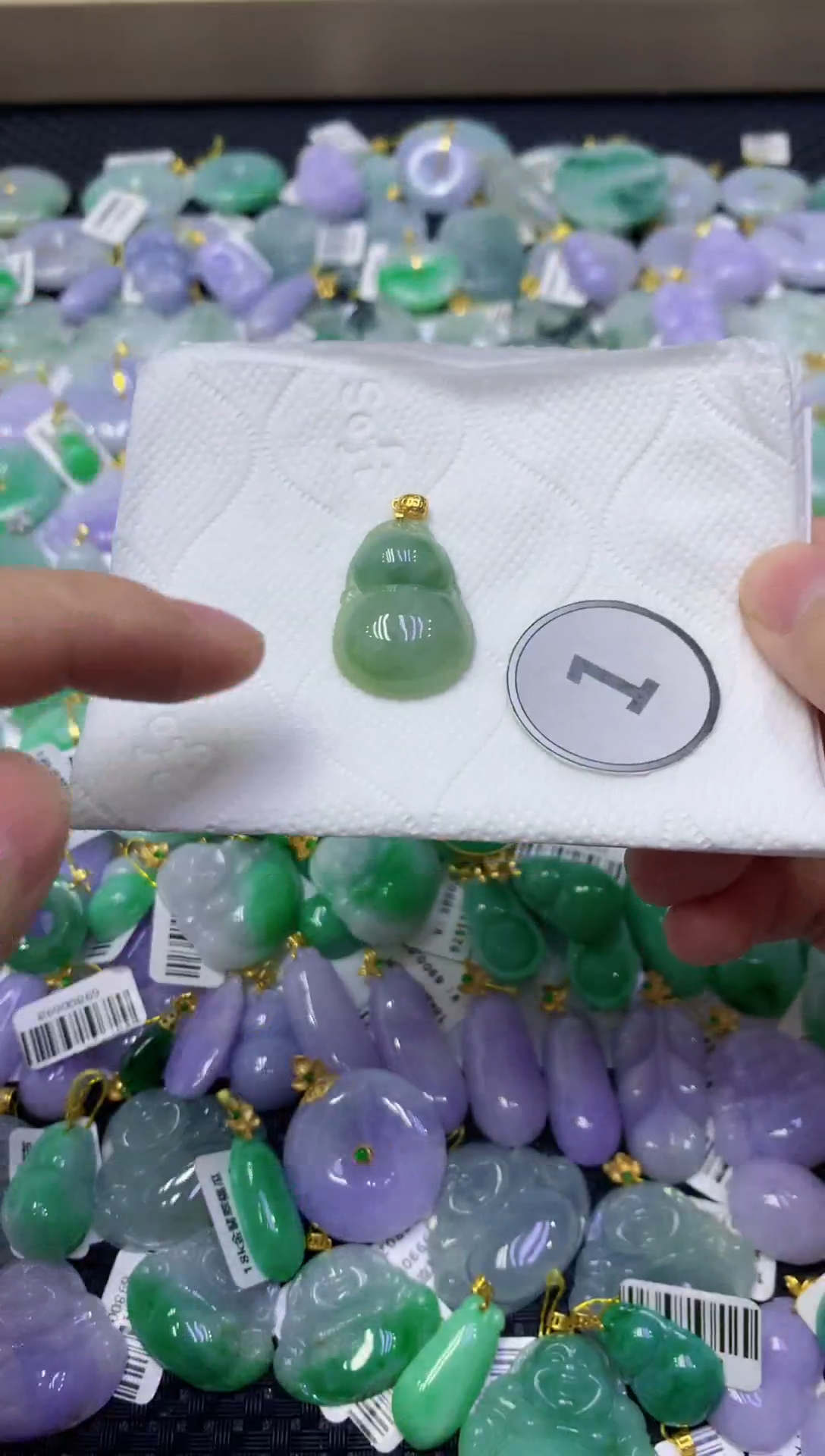 颈饰未镶嵌翡翠天然缅甸翡翠A货