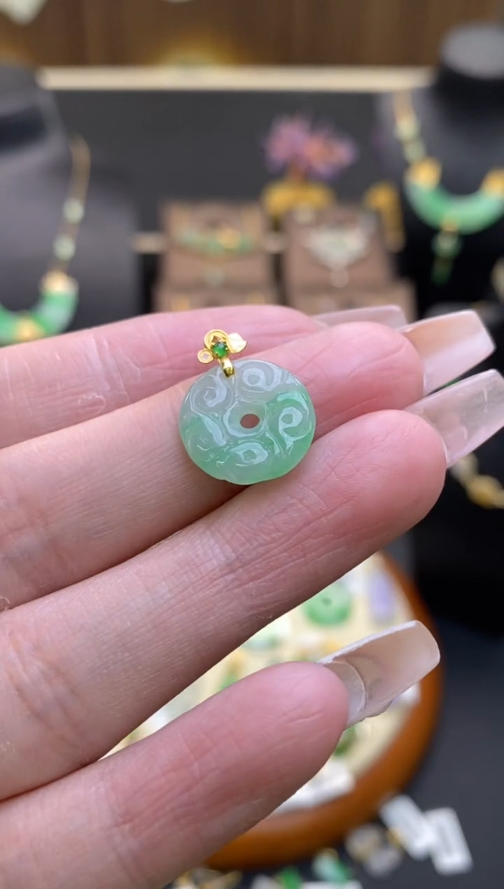 【闪购商品】翡翠颈饰18K金镶嵌净货12456