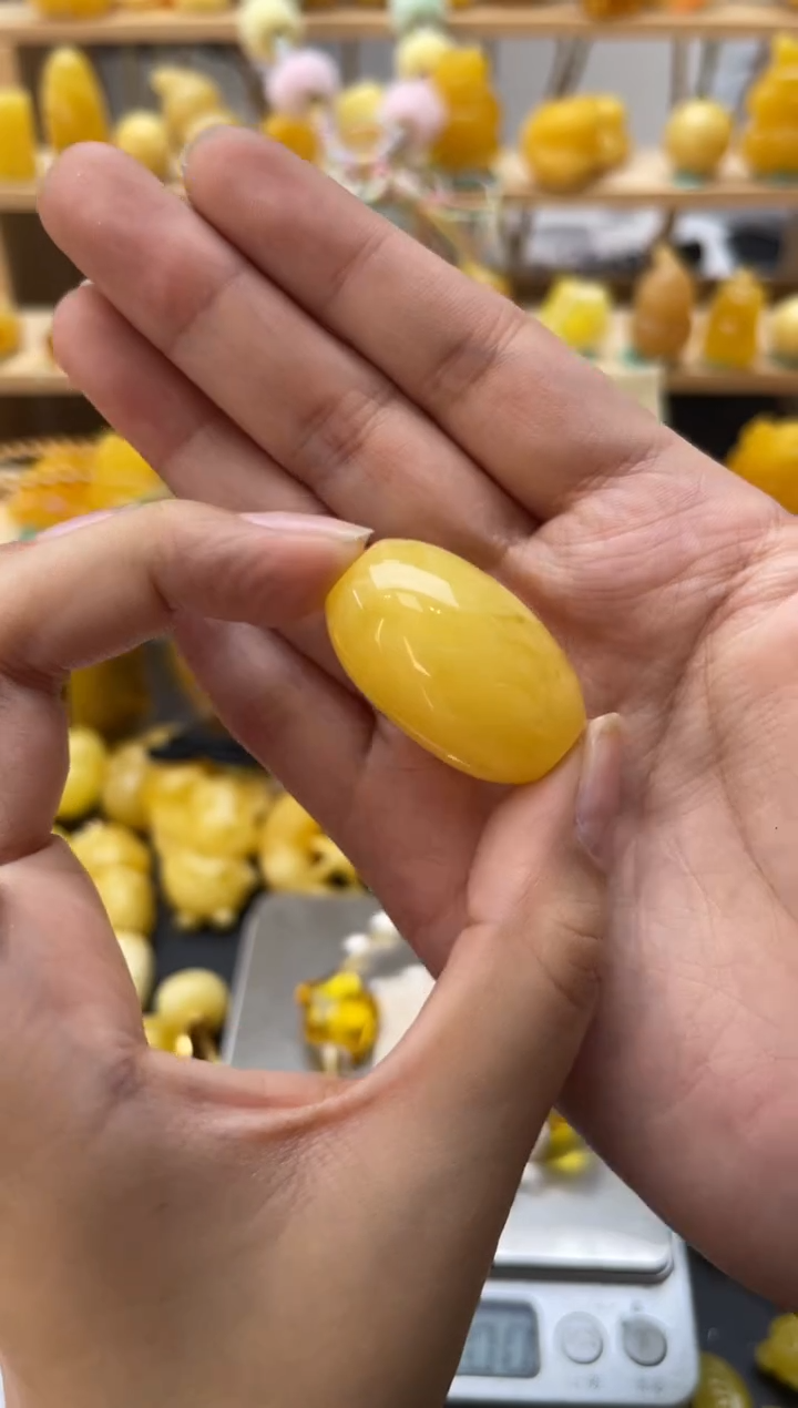 琥珀未镶嵌珠宝奇石067琥珀蜜蜡微瑕