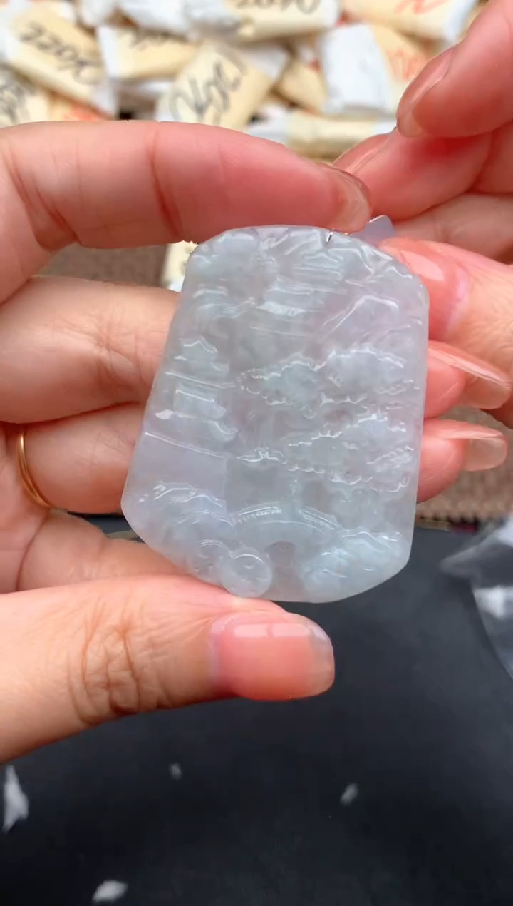 未镶嵌挂件翡翠—福利