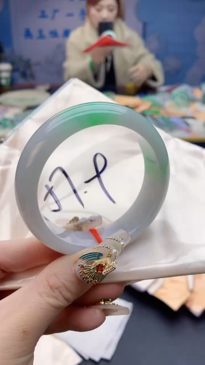 【闪购商品】翡翠手镯未镶嵌0951262883