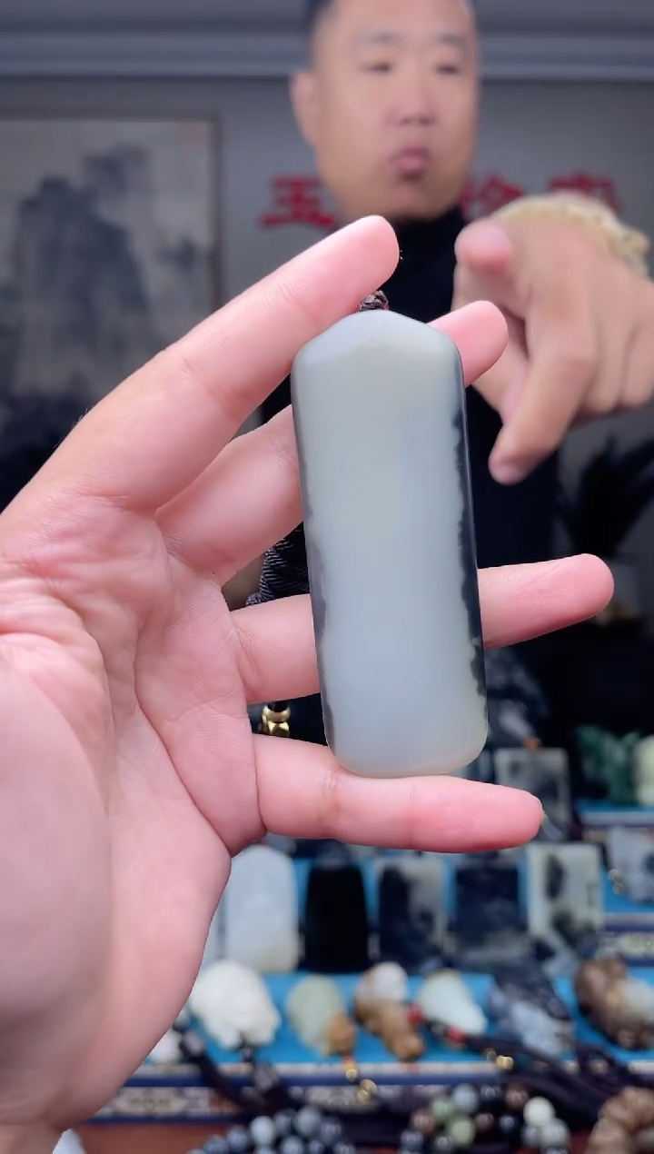 未镶嵌和田玉挂件1