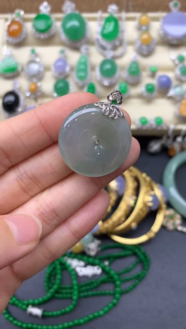 翡翠18K金镶嵌颈饰346-中国好珍宝