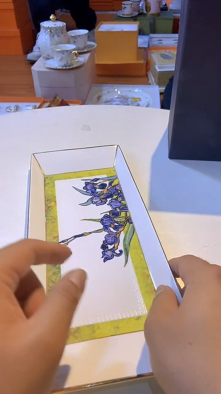 鸿辉家品牌瓷器，京东包邮！