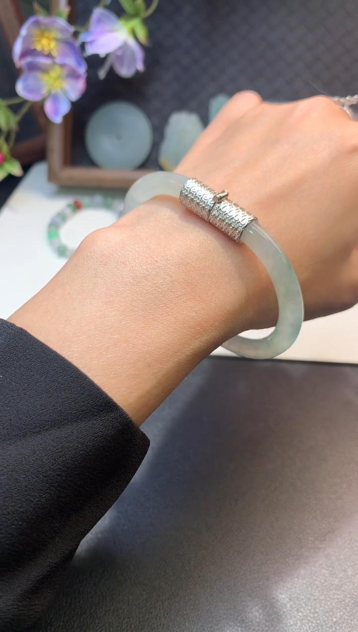 未镶嵌定制翡翠毛货