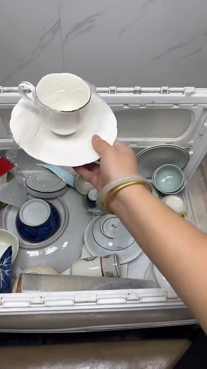 【闪购商品】388回流瓷器默认微瑕，18.8包邮